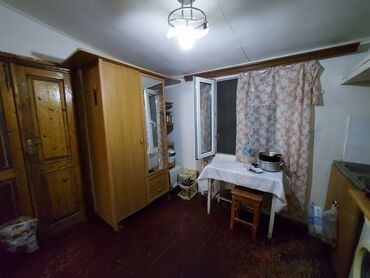 Həyət evləri və villaların satışı: 3 otaqlı, 67 kv. m, Orta təmir — 6