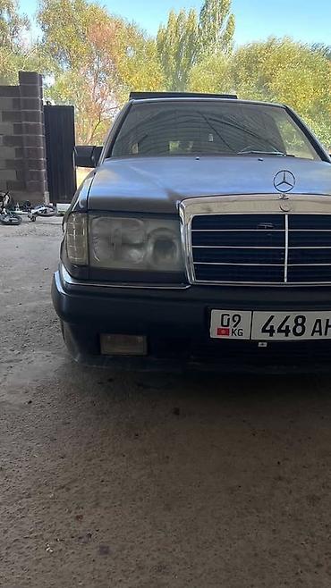 Mercedes-Benz W124: 1993 г., 2 л, Механика, Бензин, Седан