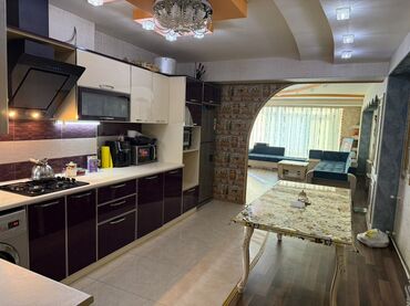 Uzunmüddətli kirayə mənzillər: 3 otaqlı geniş mənzil – nəzərəçarpan dizayn və rahatlıq kupça var ev — 15