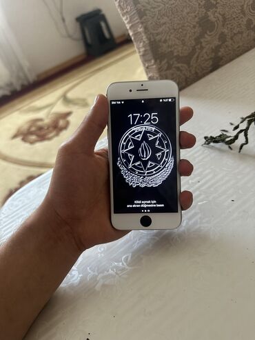 Apple iPhone: IPhone 6, 16 ГБ, Серебристый