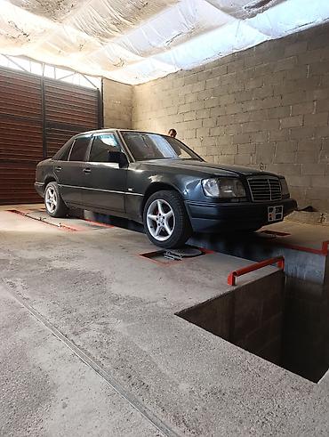 1 jz: Mercedes-Benz E-Class: 1994 г., 2.2 л, Механика, Бензин, Седан — 4