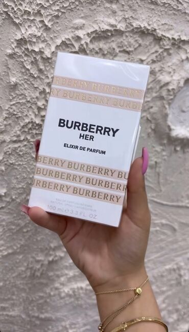 Ətriyyat: 100 ml-lik həcmli ətirlərdir. Bu ətirlər qadınlar üçün nəzərdə lalafo.az -da Ətriyyat: 100 ml-lik həcmli ətirlərdir. Bu ətirlər qadınlar üçün nəzərdə