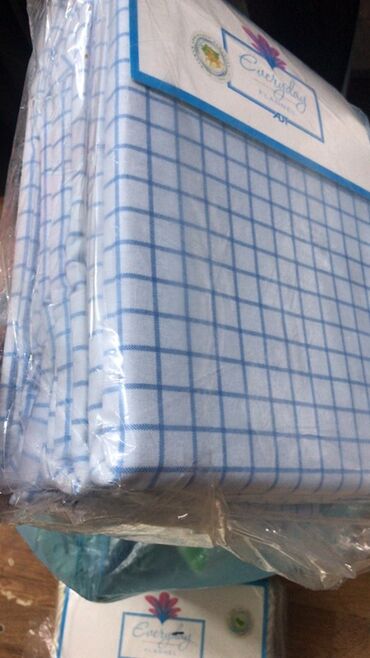 Комплекты постельного белья: Комплект постельного белья с уникальным дизайном, включающий простыню at lalafo.kg — 78 Комплекты постельного белья: Комплект постельного белья с уникальным дизайном, включающий простыню — 78