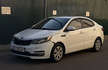 Kia Rio: 2015 г., 1.4 л, Автомат, Бензин, Седан