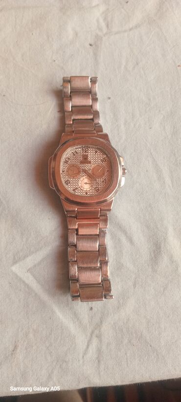 Qol saatları: Metal qolbaqlı kişi saatı - Korpus və qolbaq: paslanmayan polad — 11