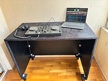mebel alan: Dj üçün Stend açılıb bağlanan deyil bütövdü ev şəraitində isdifadə — 5