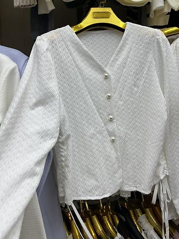 Личные вещи: Женские белые кардиганы/блузы — подборка базовых моделей на пуговицах — 2