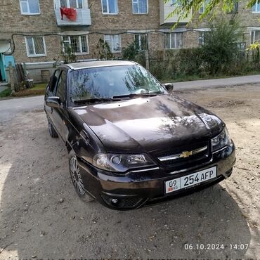 бутка авто: Daewoo Nexia: 2011 г., 1.5 л, Механика, Бензин, Седан