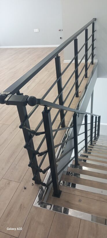 Pilləkən məhəccərləri: Yeni Pilləkən məhəccəri, Alüminium, Pulsuz çatdırılma — 3