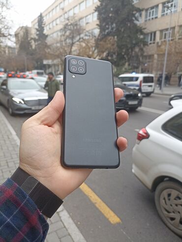 Samsung: Samsung Galaxy A12, 64 GB, rəng - Qara, Zəmanət, Barmaq izi, Simsiz şarj