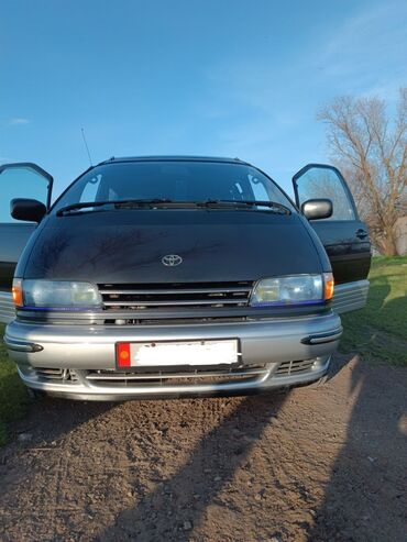 машина битая: Toyota : 1996 г., 2.5 л, Автомат, Бензин, Минивэн