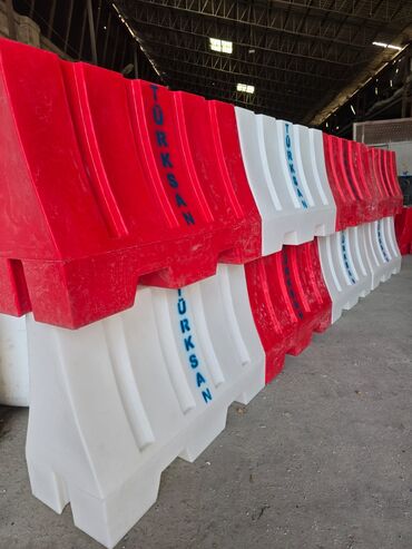 Baklar və çənlər: Bak, Plastik, Yeni — 10