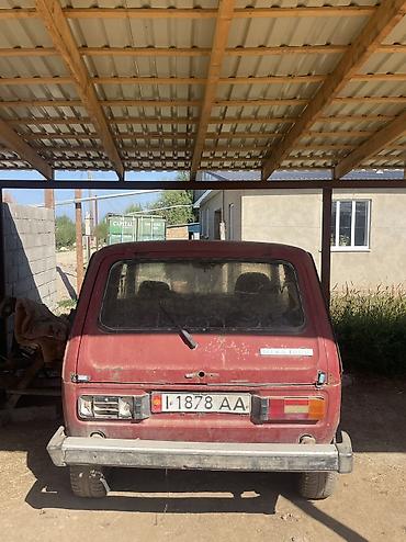 ВАЗ (ЛАДА): ВАЗ (ЛАДА) 2121 (4x4): 1992 г., 1.6 л, Кол менен иштөөчү, Бензин, Жол тандабас — 2