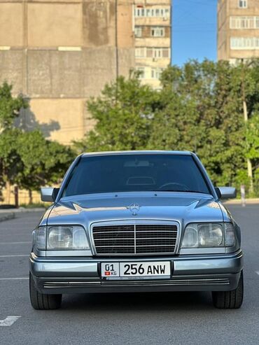 на мерс 124: Mercedes-Benz W124: 1995 г., 2 л, Автомат, Бензин, Седан