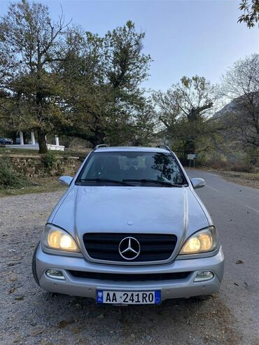 Transport: Mercedes-Benz ML 270: 2.7 l | 2002 year SUV/4x4
