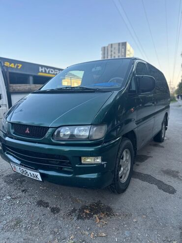 купить трактор мтз 82 бу в москве: Mitsubishi Space Gear: 2000 г., 2 л, Механика, Бензин, Вэн/Минивэн