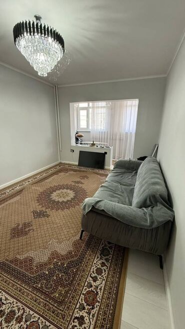 продам 4 квартиру: 4 комнаты, 81 м², 106 серия, 8 этаж, Евроремонт