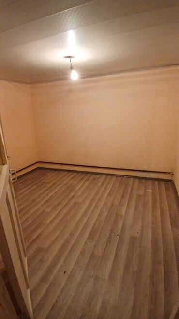 недвижимость в токмоке: 100000000 м²