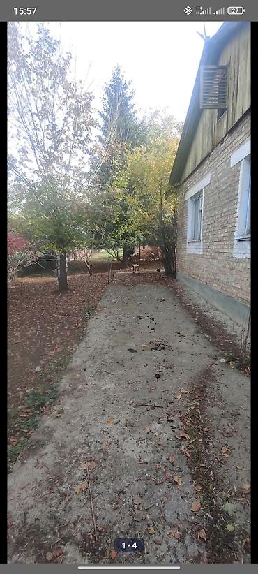 Продажа барачных домов: Продаю дом с участком 20соток, поделён на 2 участка пополам по 10 — 1