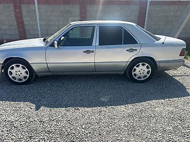 мер 220: Mercedes-Benz W124: 1994 г., 2.2 л, Механика, Бензин, Седан — 3
