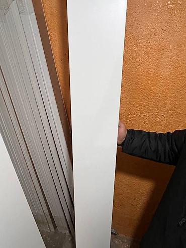 Стандартный плинтус: МДФ, Новый, цвет - Белый, Гарантия — 18