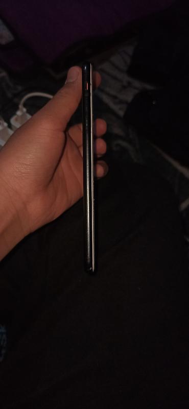 Apple iPhone: IPhone 7 Plus, Черный, Чехол — 4