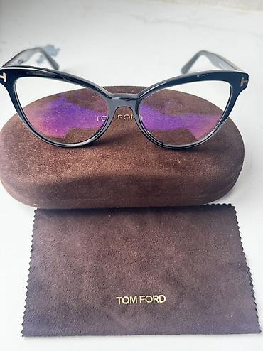 одежда для девочки: Оправа для очков Tom Ford TF 5639-B 001. Элегантная женственная — 1