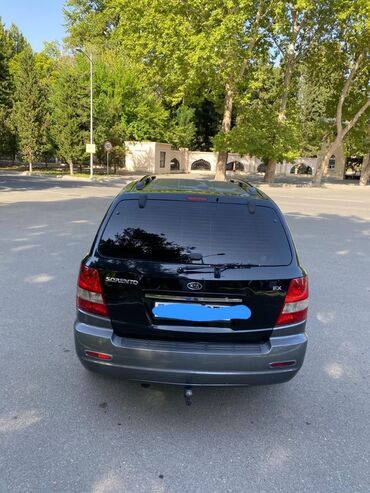 Kia: Kia Sorento: 2.5 l | 2005 il Ofrouder/SUV