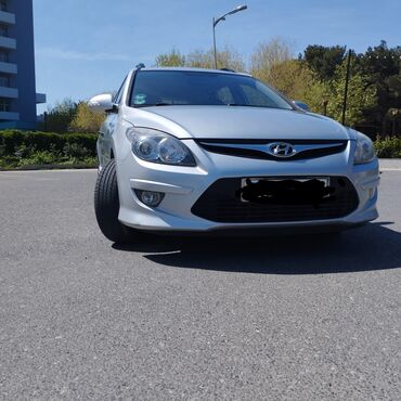 hyundai kredit: Hyundai i30: 1.6 l | 2012 il Universal