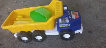 avtobus satisi: Usaq oyuncagi satilir tezedi
