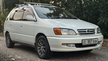 форд рам: Toyota Ipsum: 2001 г., 2 л, Автомат, Бензин, Вэн/Минивэн