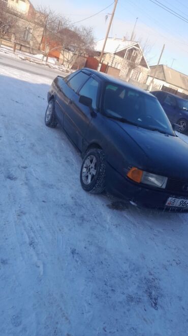 Audi: Audi 80: 1988 г., 1.8 л, Механика, Бензин, Седан