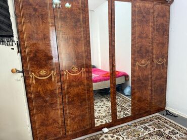я ищу мебель бу: Спальный гарнитур, Б/у, Двуспальная кровать, Шкаф, Комод, Кыргызстан, Дерево, Самовывоз