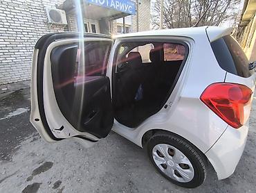 Chevrolet: Chevrolet Spark: 2017 г., 1 л, Автомат, Бензин, Хэтчбэк — 9