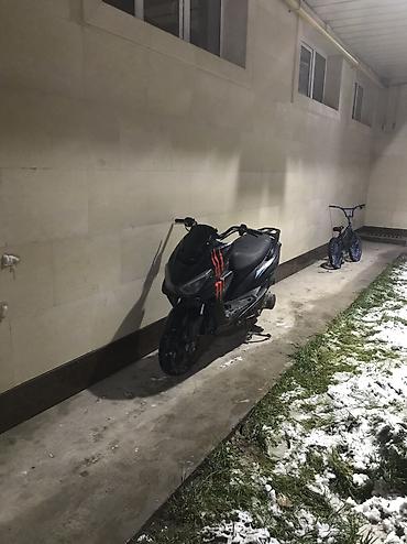 Скутеры: Макси-скутер 150 куб. см, Бензин, Б/у — 4