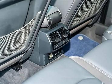 Audi: Audi Q3: 2023 г., Кроссовер — 9