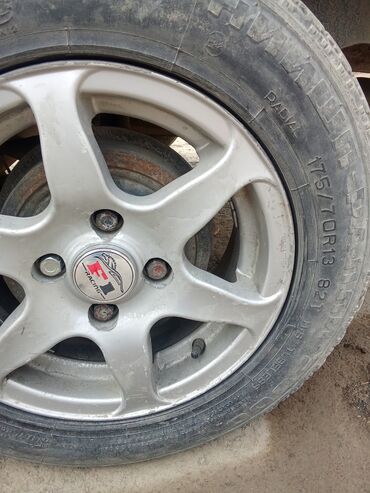 разбор грузовые: Литые Диски R 13 Комплект, отверстий - 4, Б/у