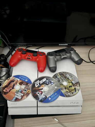 запись игр на пс3: PS4 fat 500 gb. 2 джойстика Три диска 12:52. Приставка шумит