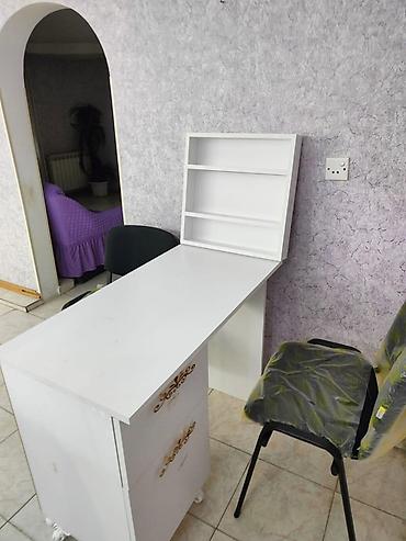 stimul hospital: Yeni yasamal Yasamal hosbitalın üzbə üz 10met aralıq məsafədə3otaqdı — 5