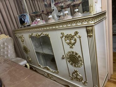 Ev üçün digər mebel: Qonaq dəsti ilə yataq dəsti hamsi birlikdə satilir. Yaxşı — 5