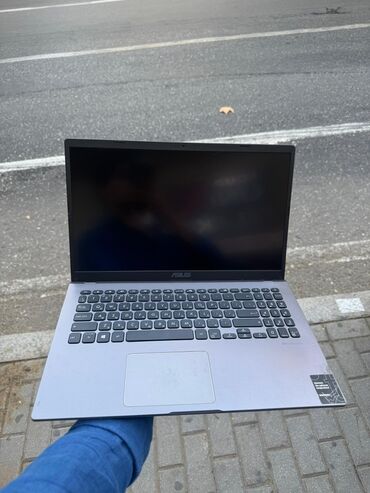 Hyundai: ASUS brendinə məxsus bu noutbuk istifadəçilərə yüksək performans və