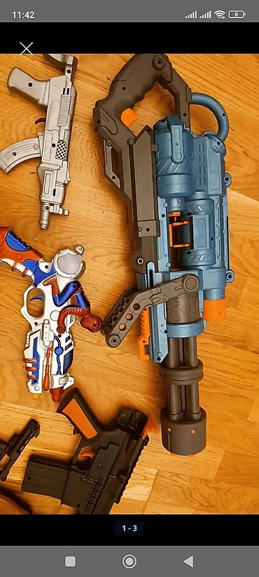 Игрушечное оружие: Oyuncaqlar satilir 15man Yasamal at lalafo.az — 1 Игрушечное оружие: Oyuncaqlar satilir 15man Yasamal — 1