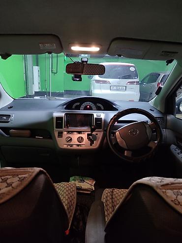 такта раум: Toyota Raum: 2003 г., Автомат, Бензин, Минивэн — 5