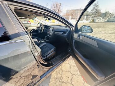 Hyundai: Hyundai Sonata: 2019 г., 2 л, Автомат, Газ, Седан — 8