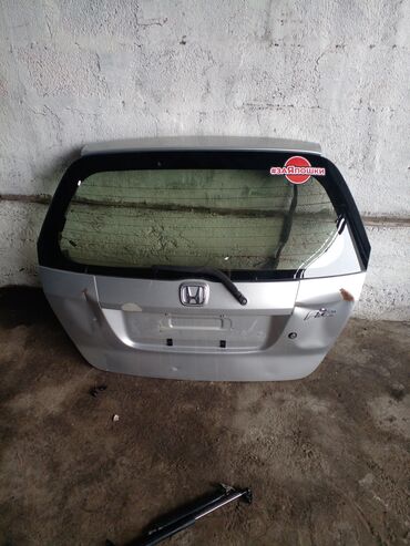 honda fit v kyrgyzstane: Багажник капкагы Honda Колдонулган, түсү - Боз