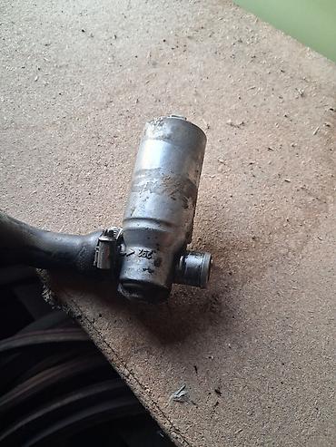 Другие автозапчасти: Продаю запчасти на бмв е34 Блок 2.5 заряженный Генератор Крышка — 4