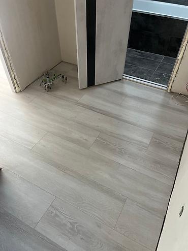 Ламинат: Укладка ламината,паркетной доски,установка плинтуса! Установка at lalafo.kg — 18 Ламинат: Укладка ламината,паркетной доски,установка плинтуса! Установка — 18