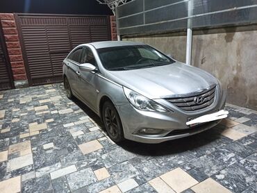 Hyundai: Hyundai Sonata: 2010 г., 2 л, Автомат, Газ, Седан