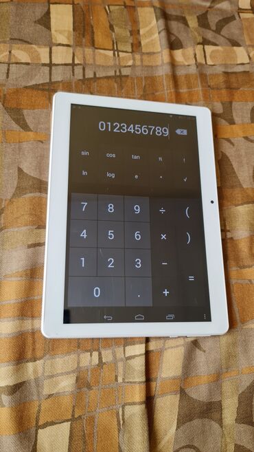 Tableti: Razni tableti,veliki 10 inca, kao novi su,svi sve rade,koga sta zanima — 1