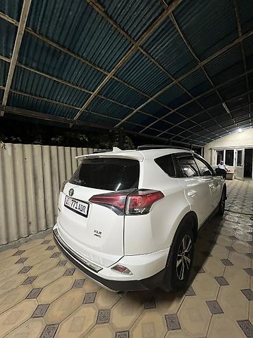 Toyota: Toyota RAV4: 2018 г., 2.5 л, Автомат, Бензин, Кроссовер — 6